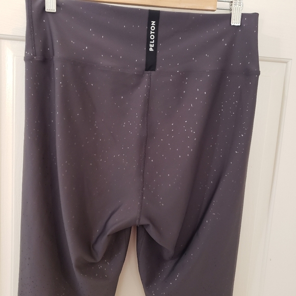 Peloton leggings size XXL - Picture 6 of 10